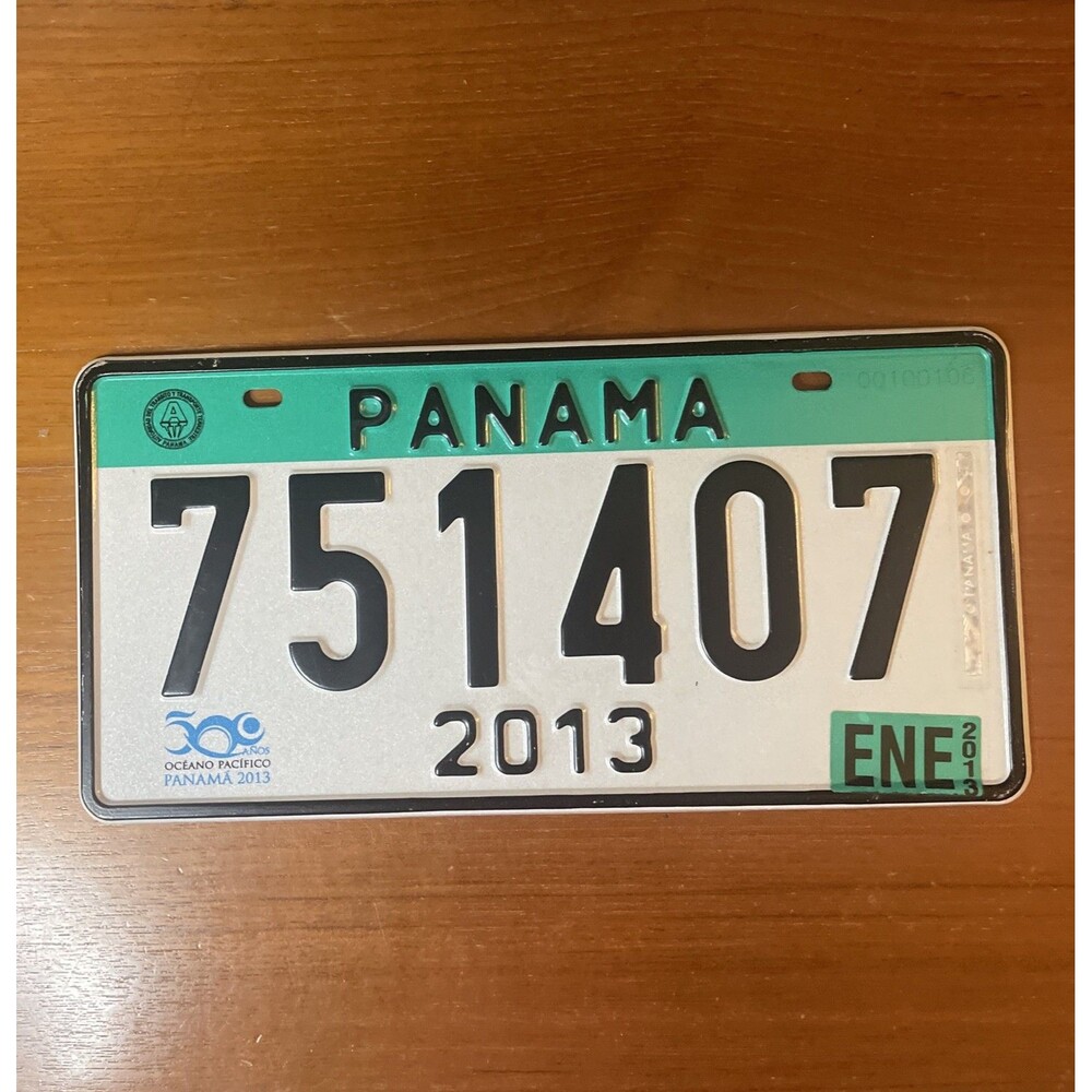 Panama 2013 License Plate for Car 751407 Central America Green